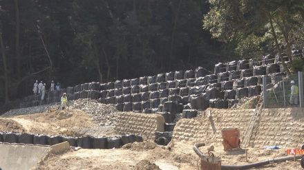 松山・城山の土砂災害　発生から１カ月　現場では土のうの設置工事完了【愛媛】