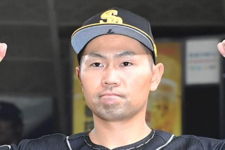 【ソフトバンク】登録抹消の中村晃　小久保監督が理由説明「ぎっくり背中みたいな」