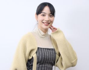 ＜のん＞新しいヘアスタイルを披露　赤目ショットも「動物的ですき」と語る