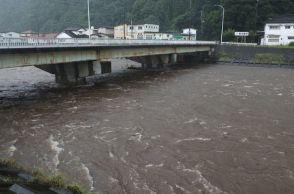 台風5号が岩手県上陸、14日まで土砂災害など警戒呼び掛け　気象庁