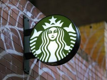 スターバックス、エリオットに取締役議席を与える方向で協議－関係者