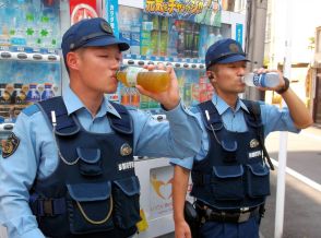 「命に関わる暑さ」制服警察官も熱中症対策強化へ　夏服でも装備5キロ