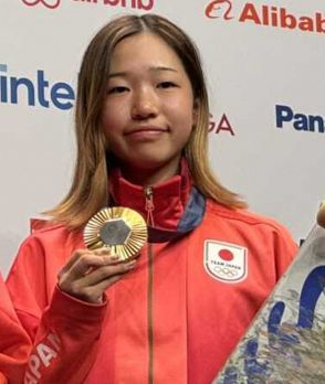 巨人　パリ五輪スケボー女子金メダルの吉沢恋が始球式　8・14阪神戦