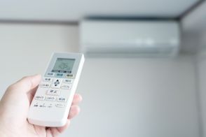 夏の冷房にかかる電気代は「26度」と「28度」でどれだけ違う？ 1日6時間使用した場合で比較