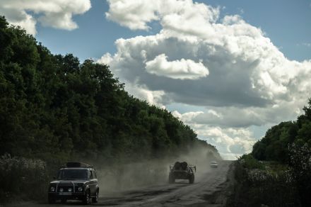 ウクライナ各地にロ軍の攻撃、1人負傷　民間インフラ損傷