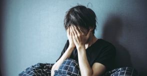 うつに苦しんだ経済学者と精神科医が語る「なぜ自殺したくなるのか」