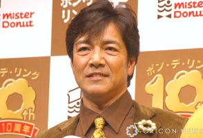 野口五郎、母親との記念2ショット添え報告「オフクロが8月7日　96歳になりました」