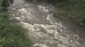 停電も…大雨で土砂災害や河川の増水には十分注意　ホームセンターは防災グッズ３倍の売れ行き　