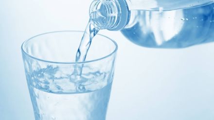 水分が不足すると血液がドロドロになる？意外と知らない、血液と水分摂取の関係｜管理栄養士が解説