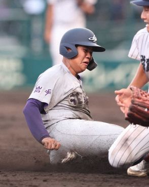 花巻東の1年生4番・古城大翔は涙…「戻って来たい」　甲子園の土を持ち帰らなかった決意の証