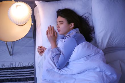 不眠症対策には「逆説的」方法も効果的？　試してみたい3つの方法