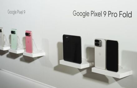 Googleのスマホ、Pixel 9とPixel 9 Pro Fold。デザインの違いを見比べてみましょうか！