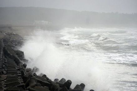 【速報】台風7号、16日に千葉県最接近か　激しい風雨に警戒を　西寄り進路なら上陸の恐れも