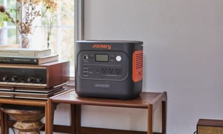 Jackery、UPSとしても使える2042Whポータブル電源「Jackery 2000 New」