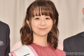 オリラジ中田敦彦の妻・福田萌、第3子次男との顔出し2ショット公開「パパに似てる」「可愛い」と反響