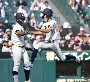 西日本短大付、快勝の流れを生んだ俊足1、2番の2年生コンビ　32年ぶりの頂点へ、また一歩前進【甲子園】