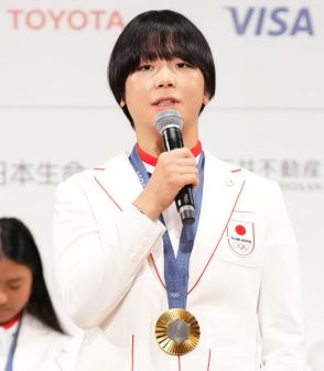 藤波朱理、私物“食べ物”スマホケース裏の秘密を激白「これは試合前に友達が…」　