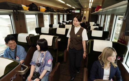 近距離でも高級な旅楽しんで　鉄道の有料座席サービス、関西で広がる　ほぼ満席の人気ぶり