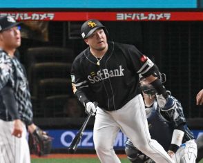 ソフトバンク山川穂高、1試合2アーチ　後半戦18戦11発と止まらない