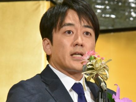 安住紳一郎アナ、柔道・角田夏実選手から“巴投げ”　息を切らし「軽い交通事故に遭ったみたい…」