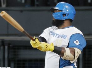 日本ハム、ロッテに連勝し2位堅守＆今季最多貯金12　加藤貴8回1失点で6勝目、レイエス直近5戦4発！