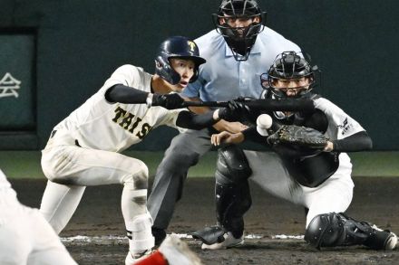 【夏の甲子園】延長１０回に大社の真骨頂、研ぎ澄まされたセーフティースクイズ　「常に研究」の園山、絶妙のスタートを切った下条