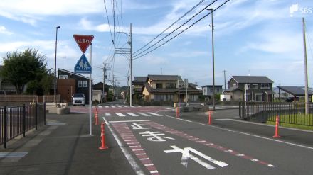 死亡事故相次ぐ　交差点で車同士衝突、女性死亡　原付バイクがガードレールに衝突転落、男性死亡=静岡