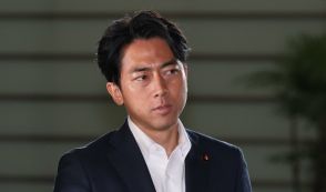 未熟な小泉進次郎氏がポスト岸田の本命と言われる理由　鍵を握る菅義偉前首相が持つ4枚のカード