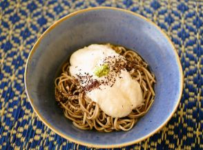 【冷たいお蕎麦アレンジ】 とろろ＆ゆかりのっけ蕎麦 長芋、わさび、ゆかりトリオが大活躍