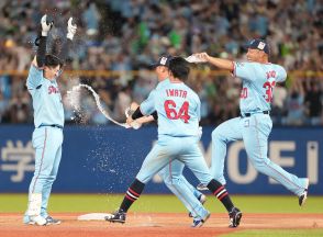 【ヤクルト】長岡秀樹、７月のスカパー！サヨナラ賞を受賞　７・28広島戦で逆転サヨナラ二塁打