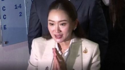 タクシン元首相の二女、タイ最年少の首相就任