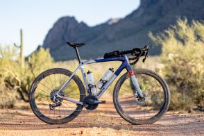 グラベルバイク市場に新風！Checkmate SLRとCheckpoint SL Gen 3が登場｜TREK