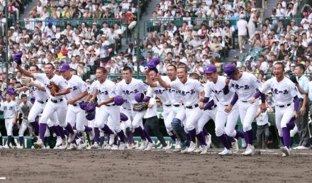 関東第一、５年ぶり８強進出　１点守り競り勝つ　越後が殊勲の適時打　全国高校野球選手権