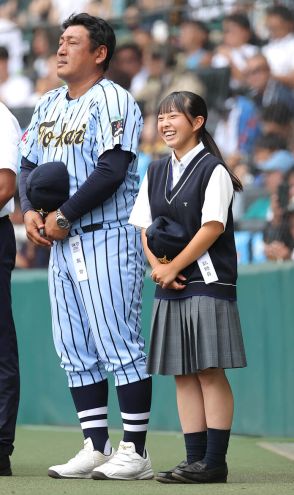 東海大相模で初！女子マネジャーが甲子園ベンチ入り　“一目ぼれ”で三重から進学、父も熱意に動かされ転勤