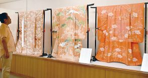 江戸時代後期の豪華な紅染め晴れ着など紹介　河北で「時代衣装展」