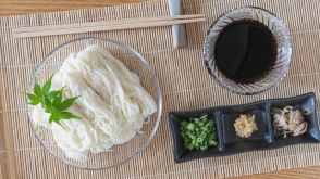 暑すぎて子どもが「そうめん」ばかり食べたがります。安いし簡単に作れるので親としては助かるのですが、栄養が偏りそうで心配です…