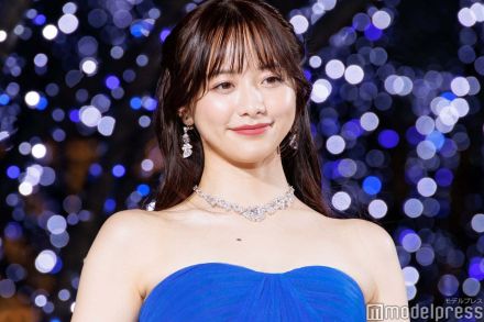 森香澄、妹と韓国へ 人気女優姉妹との遭遇ショットに反響「美人4人が集結」「オーラすごい」