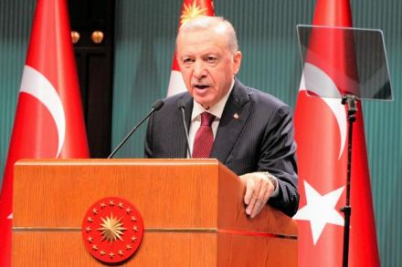 日本トルコ外交100年　「友情は多くの国々の規範」と大統領が書面