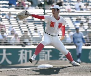 智弁学園・田近楓雅、立ち上がりにマメつぶしながらも7回2失点12奪三振【甲子園】