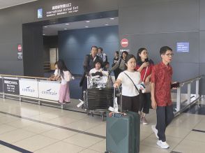 台風で1日遅らせて帰国…中部空港で帰国ラッシュ始まる 始発から運転再開した東海道新幹線もほぼ満席続く