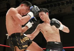 【SB】笠原友希、衝撃顔面ヒザで5連続KO勝ち！元ルンピニー4階級王者が撃沈