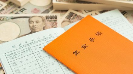 夫婦2人の老後資金、1億円も必要に!? 経済評論家が教える「サラリーマンの定年後、安心できるか否か」の目安