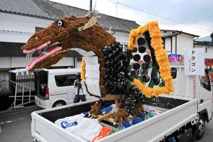 「山引き」にぎやかに　高森町の風鎮祭　造り物最高賞は「ドラゴン」