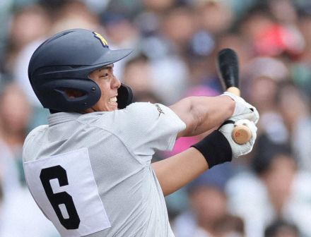 青森山田が初の4強、春夏通じ　滋賀学園に勝利　夏の甲子園