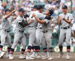 【甲子園】青森山田・兜森監督「痛手を負う前に」下山→関　早めの継投で無失点リレー