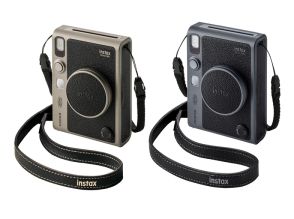 チェキ「instax mini Evo」に富士フイルムグループ90周年モデル