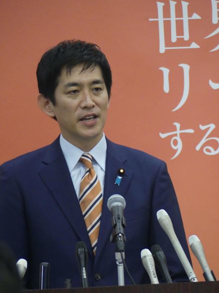 小林鷹之氏、名前のタカを引き合いに「自民党も『換羽』の時期」「まだ出馬は早い」の声に反論