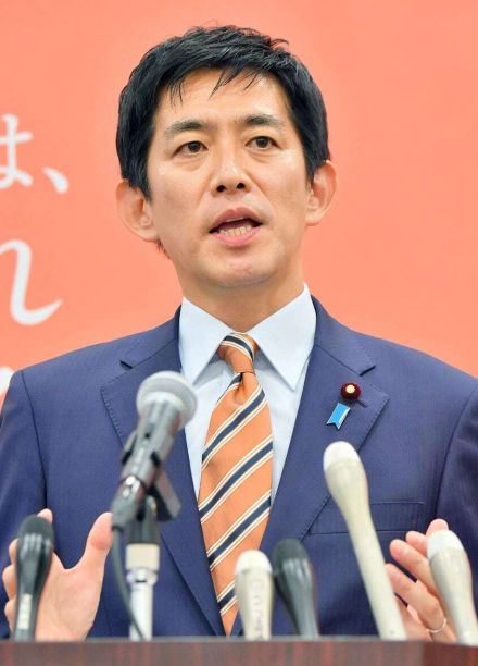 自民小林鷹之氏、保守的な信条、憲法への自衛隊明記にこだわり　経済安保議論を牽引