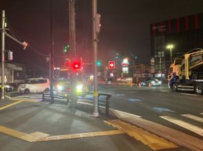 バイクと軽乗用車が交差点で衝突　バイク運転手がけが＜宮城・多賀城市＞