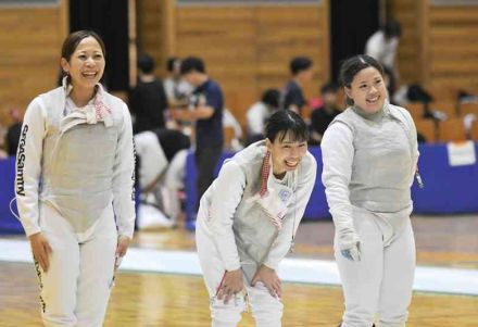 パリ五輪銅の菊池（翔陽高出）「熊本に恩返し」　国スポ九州ブロック大会フェンシング、県代表で出場　鮮やか剣さばきで全勝